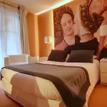 Cecyl Centre Hotel