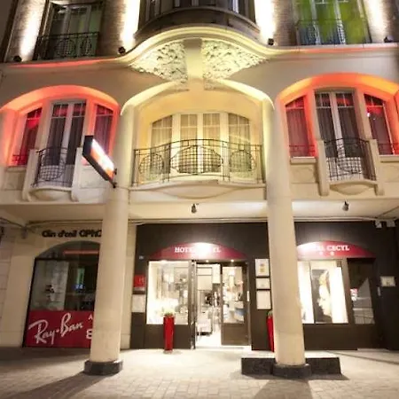Cecyl Centre Hotel 3*