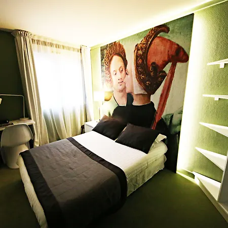 Cecyl Centre Реймс