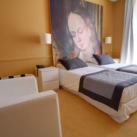 Cecyl Centre 3* Реймс