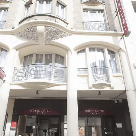 Cecyl Centre Отель