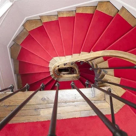 Отель Cecyl Centre