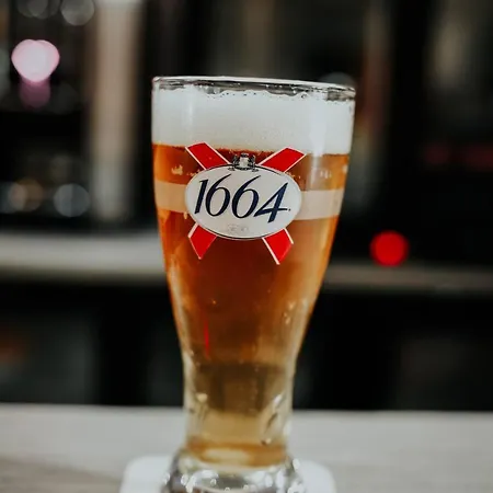 Cecyl Centre Отель 3*