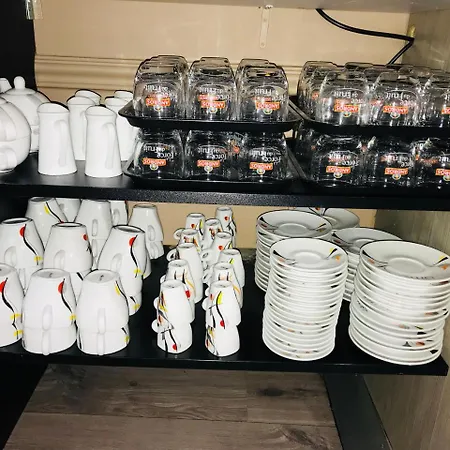 Отель Cecyl Centre 3*