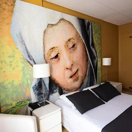 Cecyl Centre Hotel Reims