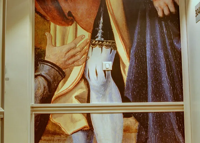 Hotel Cecyl Centre 3*