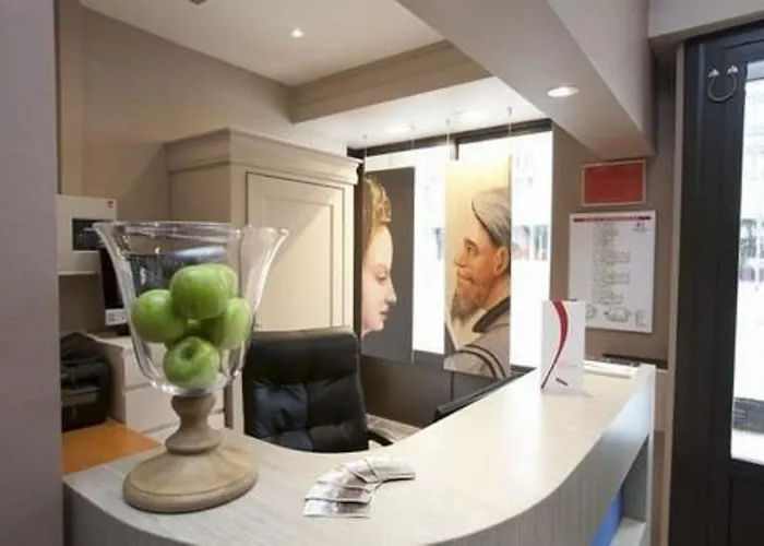 Hotel Cecyl Centre Reims