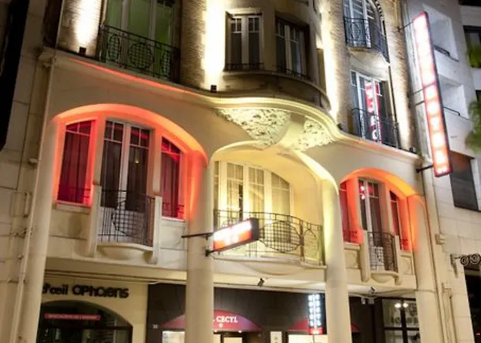 Cecyl Centre Hotel Reims