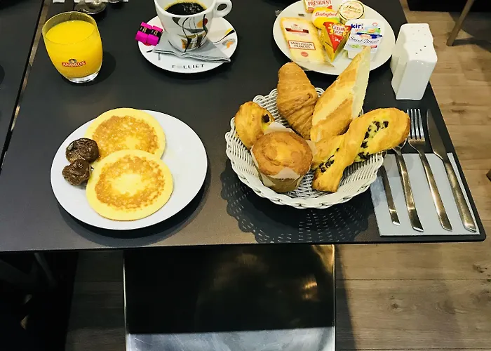 Hotel Cecyl Centre 3*