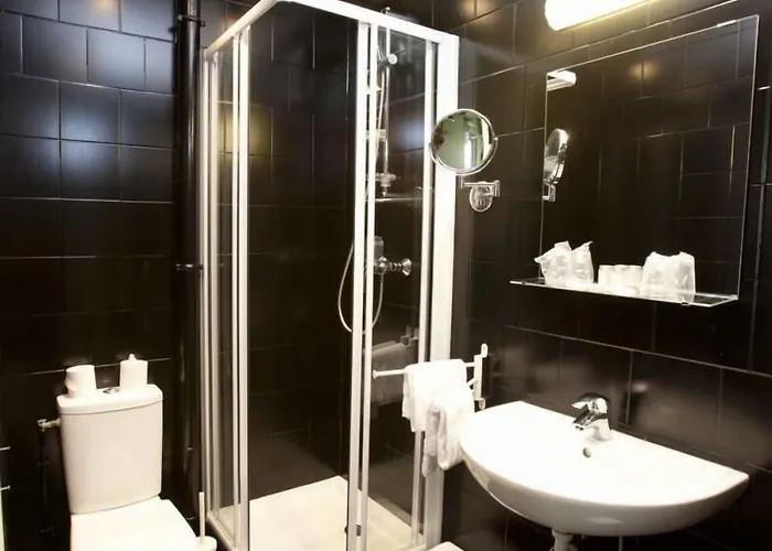 Cecyl Centre 3* Reims